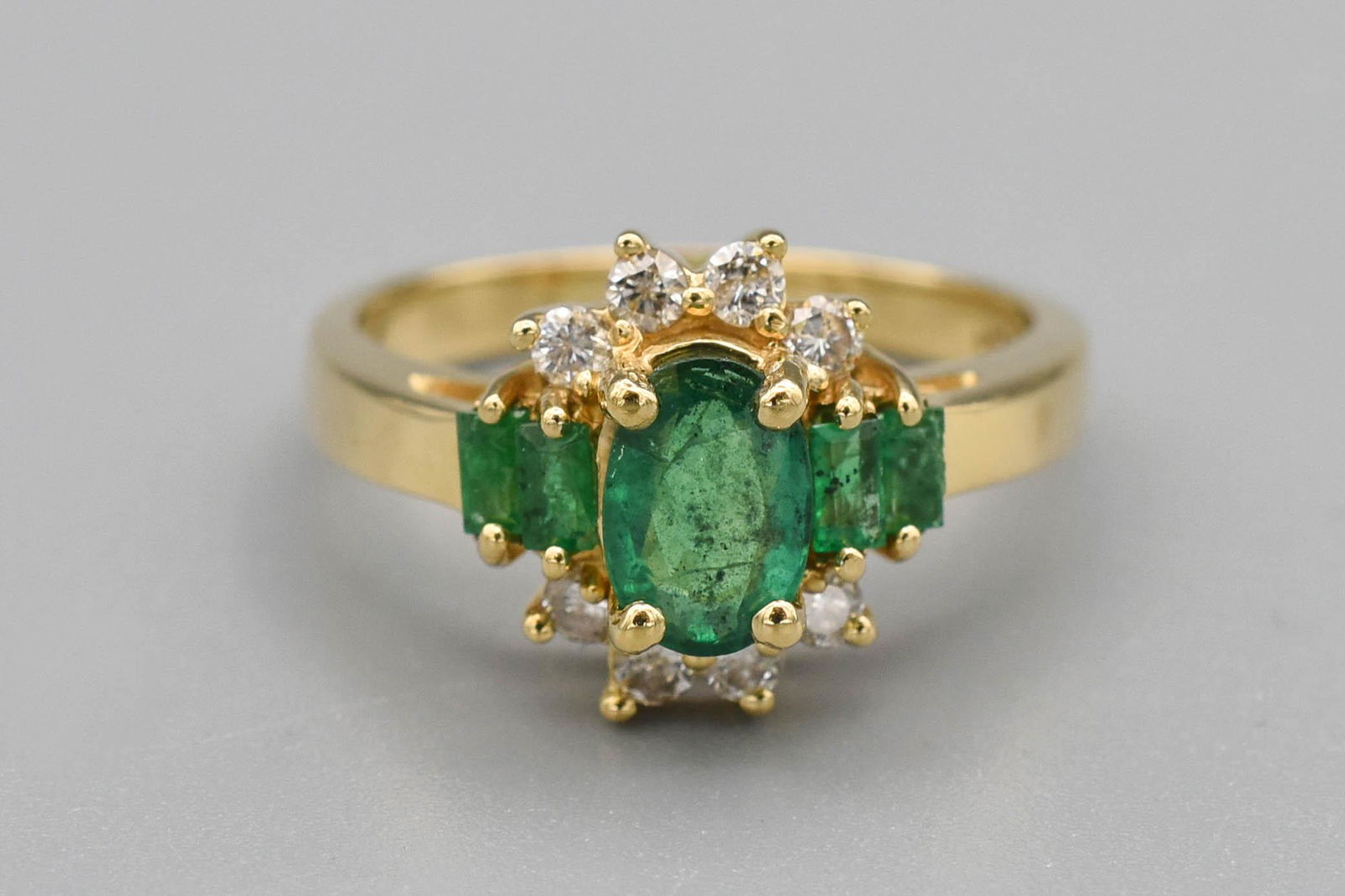 Fine Ladies Emerald & Diamond 14K Yellow Gold Cocktail Ring (1 of 8)