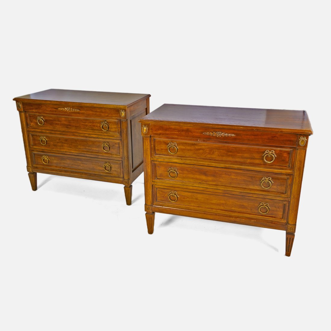 DAVIS CABINET COMPANY Pair of French Style Commodes (1 of 13)