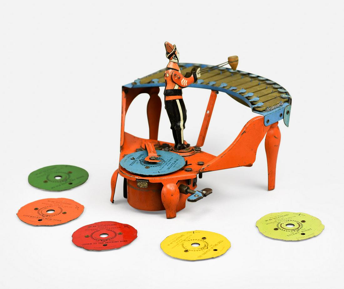 Wolverine No. 48 Zilotone Tin Circus Clown Xylophone Music Toy (1 of 19)