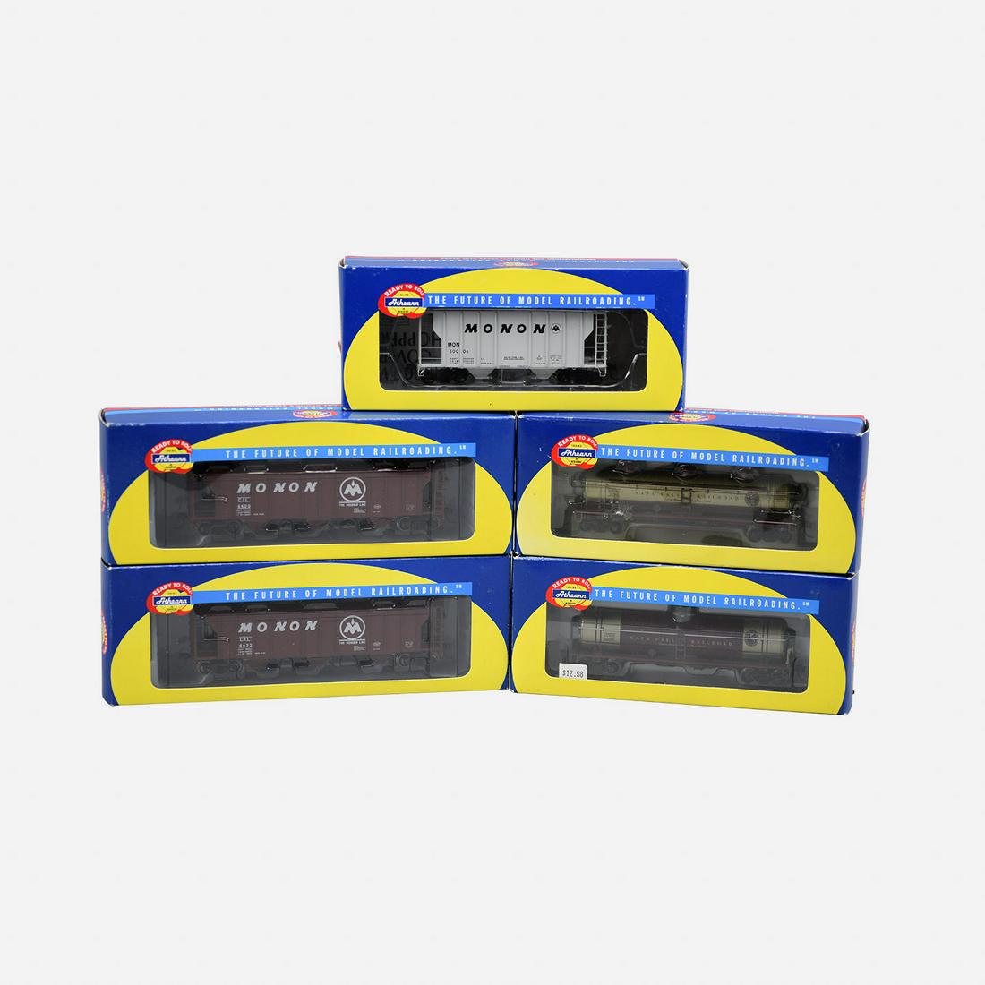 Five Athearn in Miniature Ready to Roll Model Trains (1 of 15)