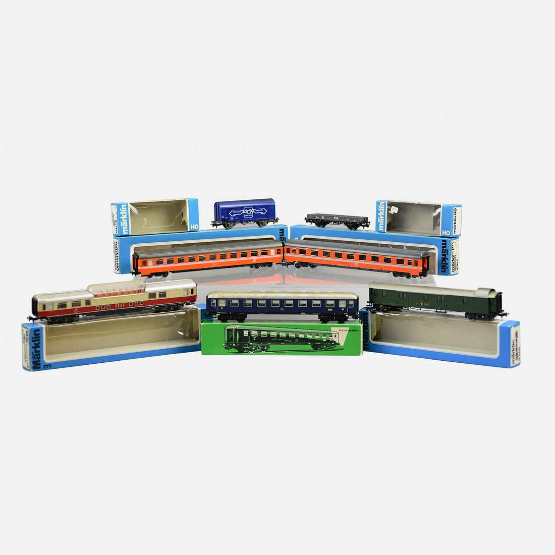 Seven Marklin Western Germany Model Trains (1 of 20)