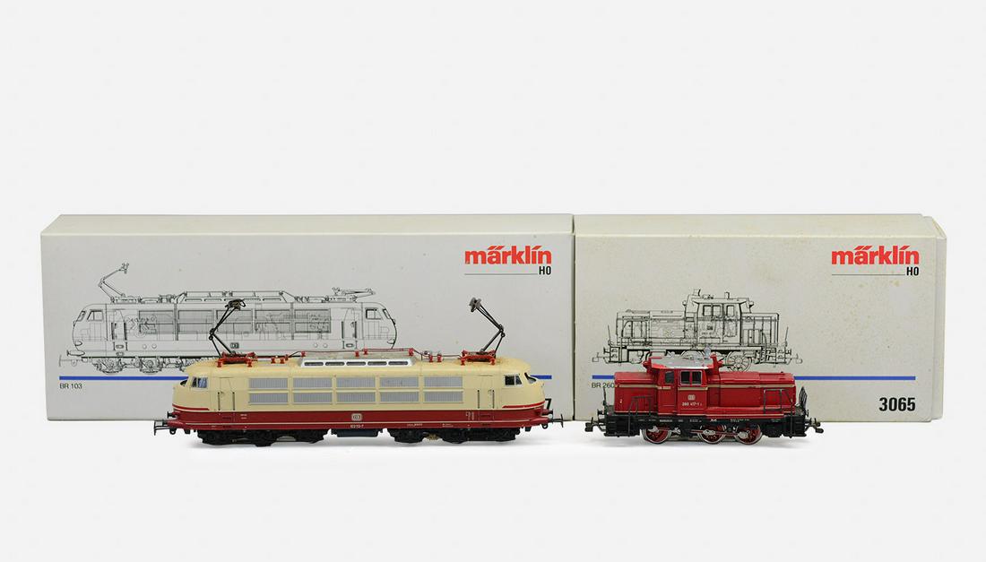 Marklin 3357 Elok Series 103 113-7 DB Gauge HO & MÃ¤rklin 3065 Diesel Locomotive Br 260 Digital (1 of 16)