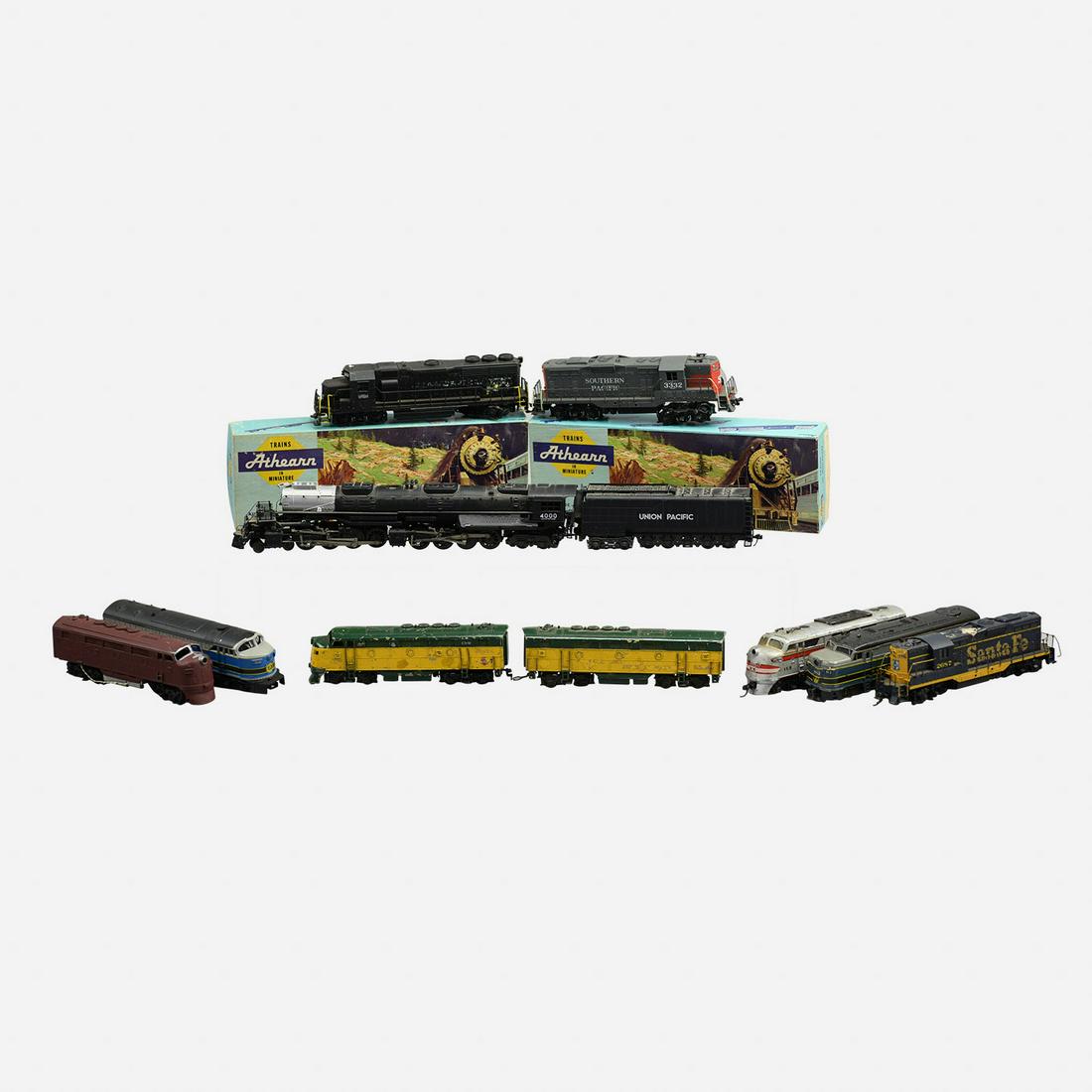 Nine Vintage HO Scale Locomotive Cars (1 of 20)