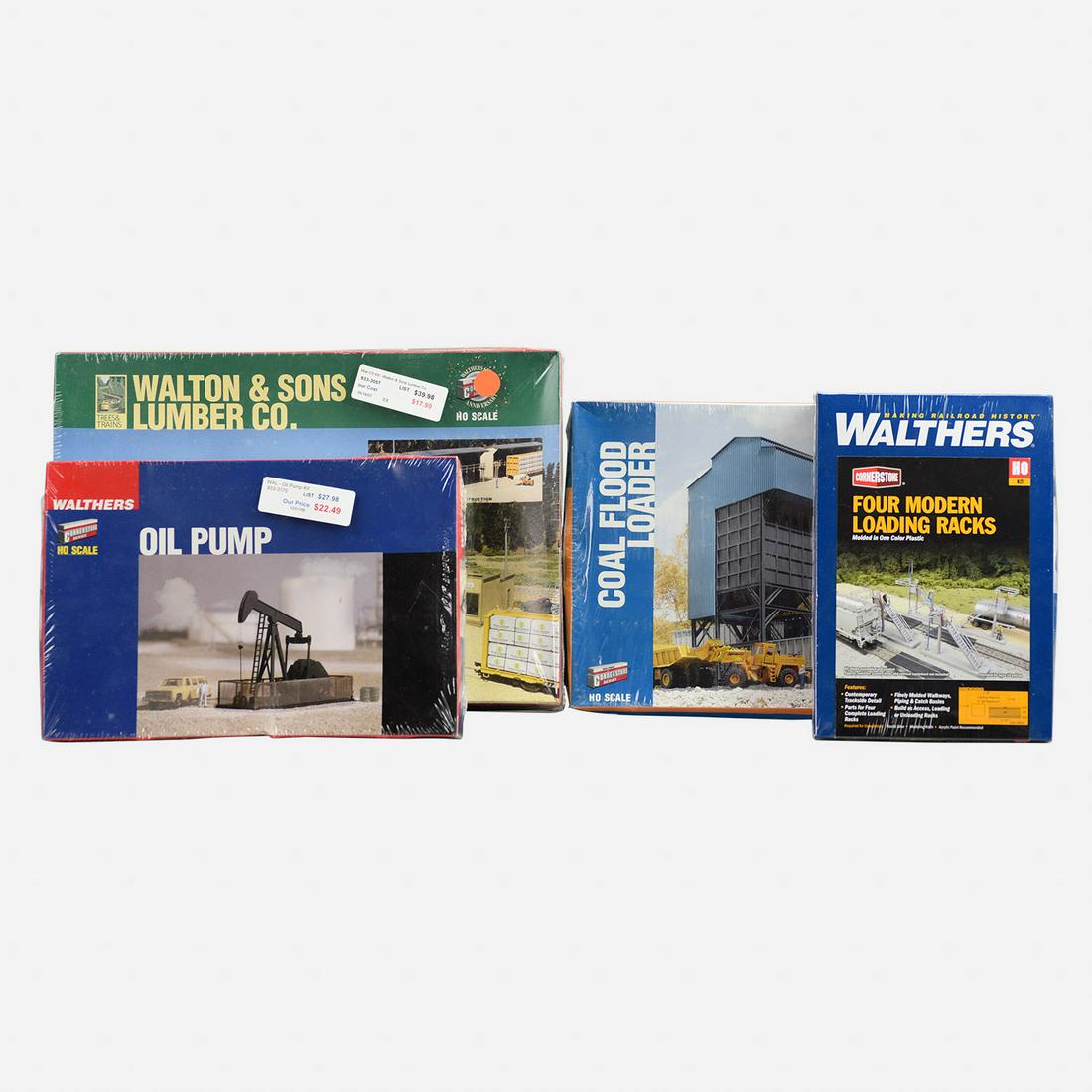 Four Unopened Walthers Cornerstone Series HO Scale Infrustructure (1 of 15)