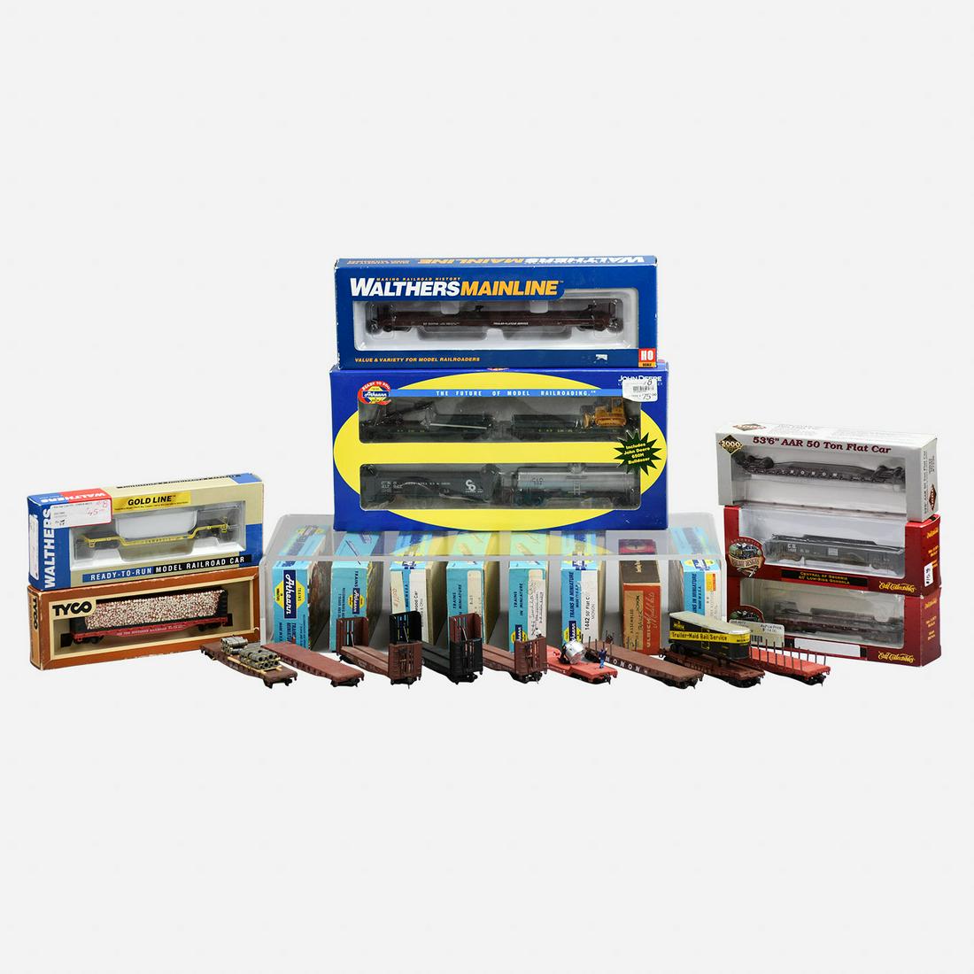 Fifteen Various Brand HO Scale Model Boxcar Trains (1 of 20)