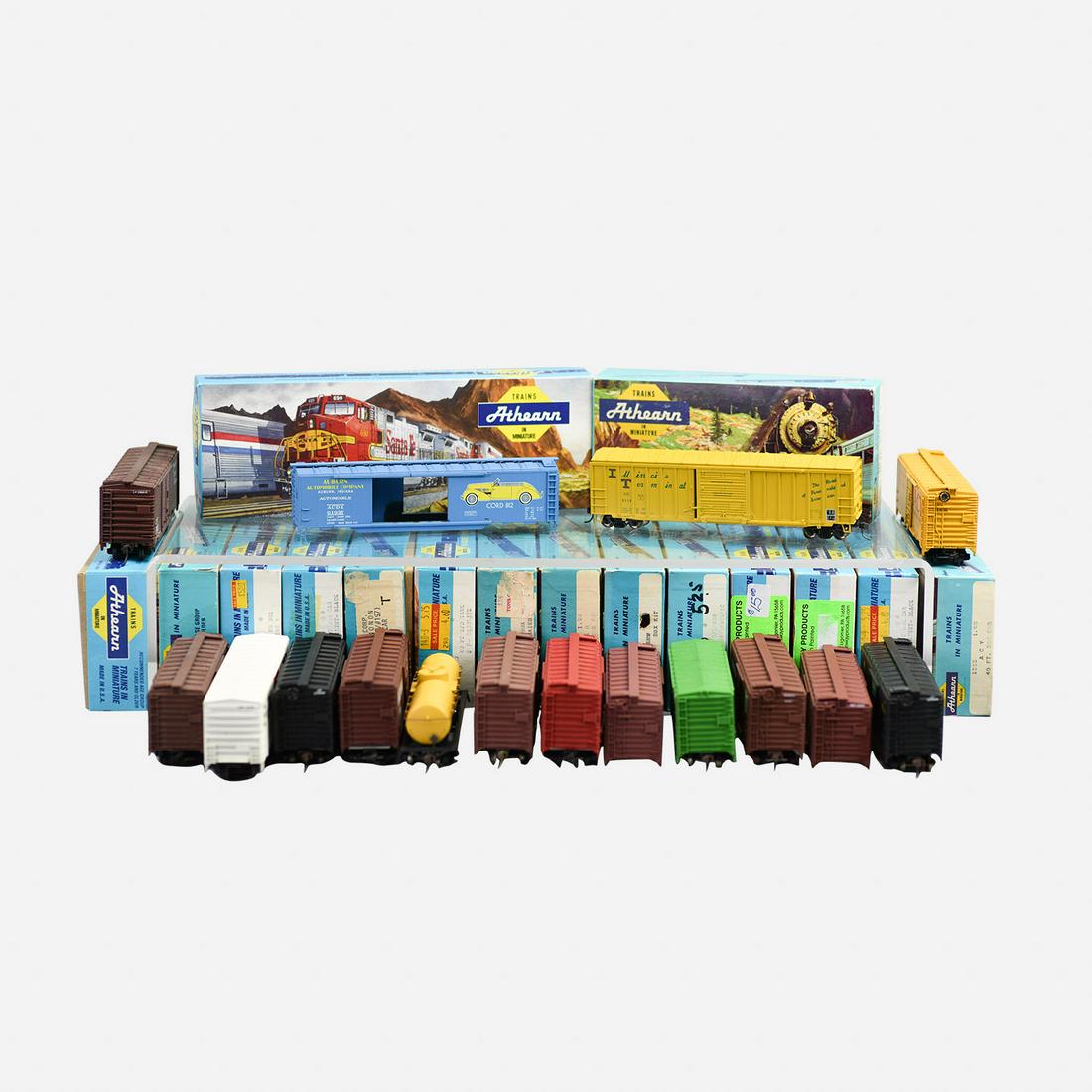 Sixteen Athearn HO Scale Model Trains (1 of 20)
