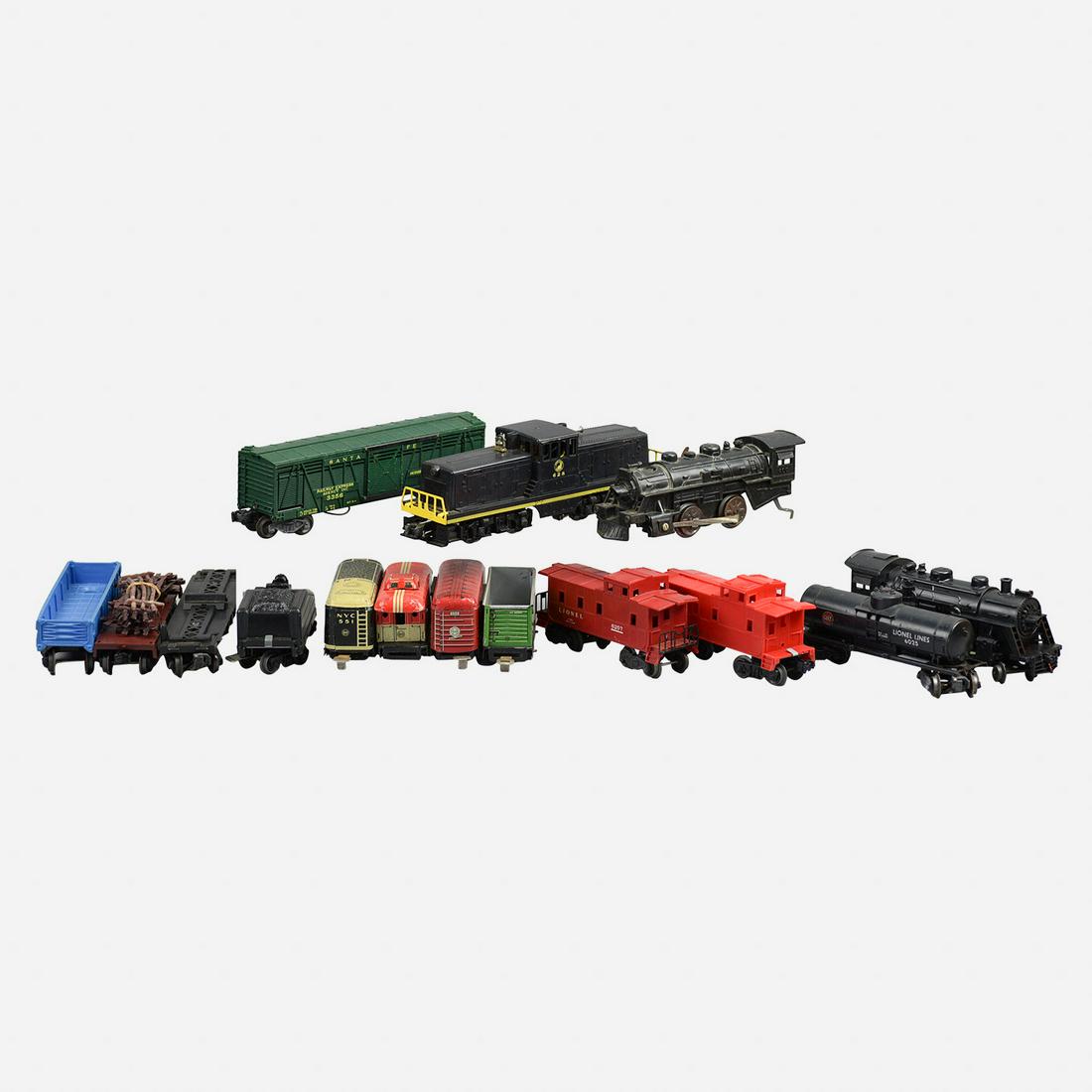 Vintage Lionel Model Trains Cars (1 of 20)