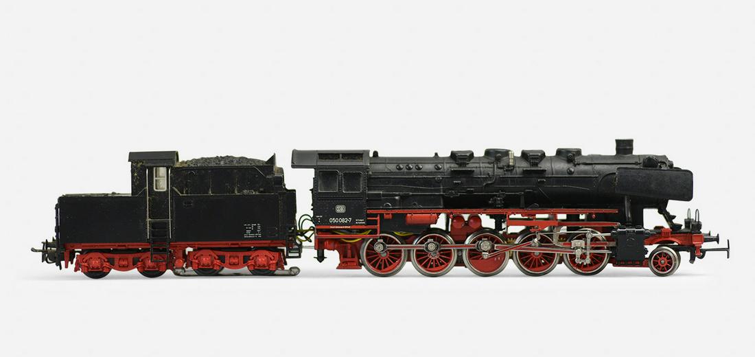 Vintage Marklin Steam Locomotive w/Coal Carrier DB 050082-7 Made in Western Germany (1 of 18)