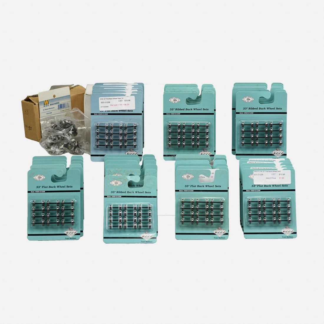 Vintage HO Scale 33" Ribbed Back Wheels (1 of 6)