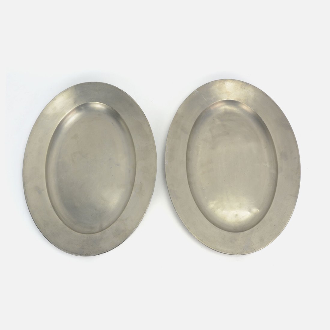 Pair Antique Mid 19thC English Pewter Oval Platters w/Folded Rim (1 of 7)