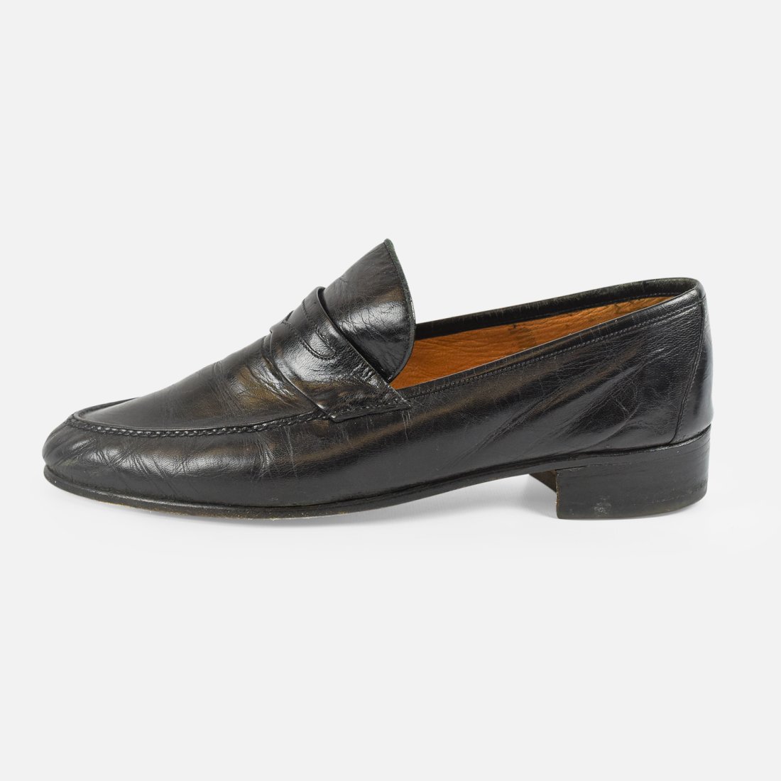 Gucci Shoes for Sale at Auction