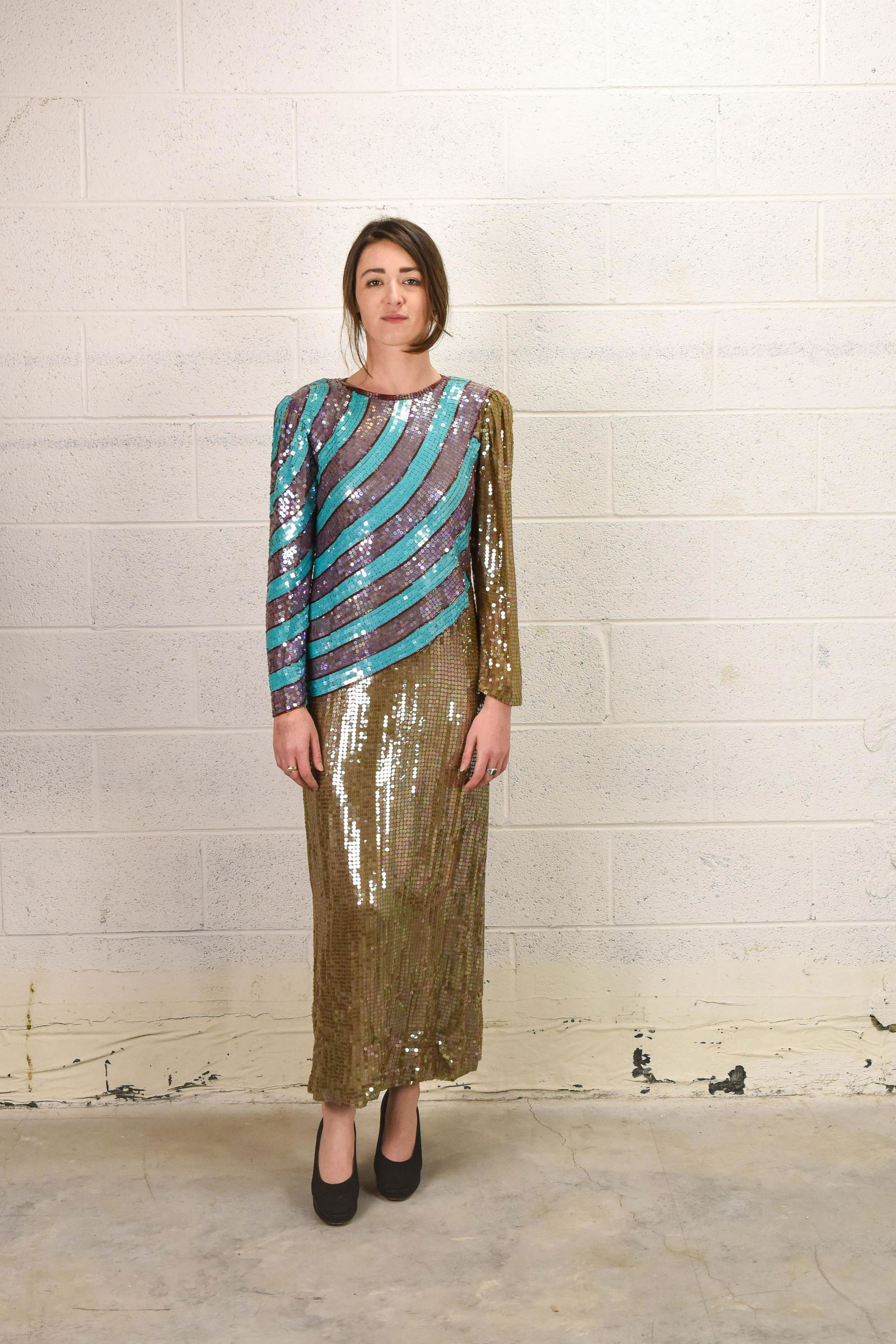 VINTAGE Sequin Evening Dress Size 4 (1 of 16)