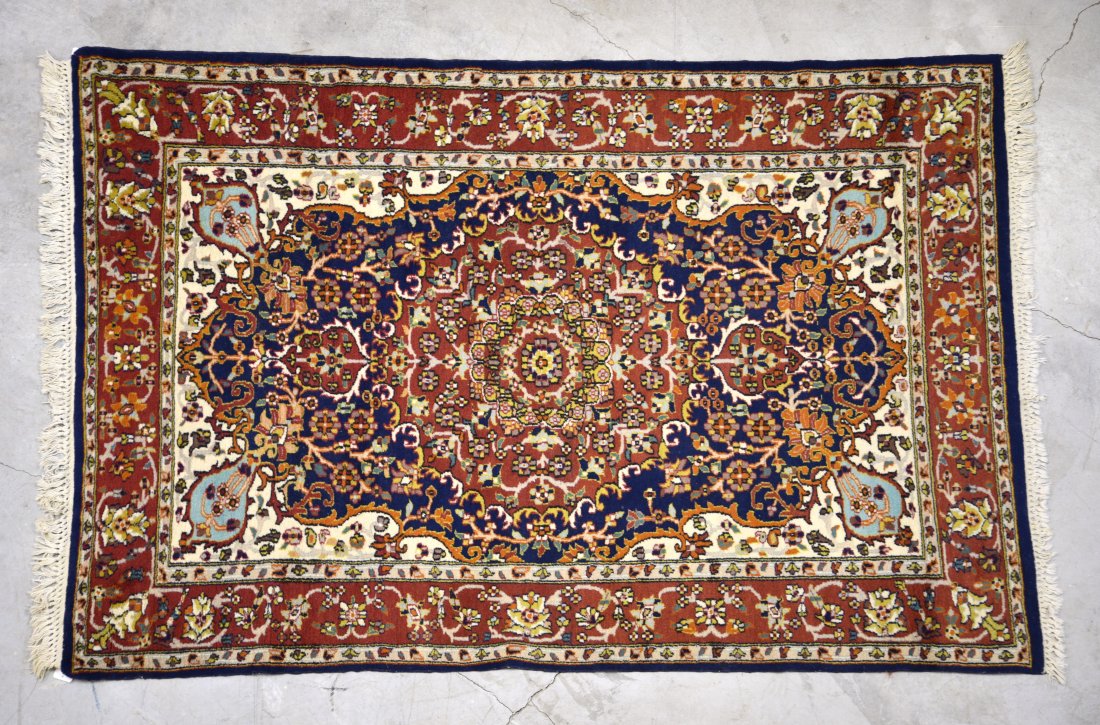 Fine Vintage Wool Persian Sarouk Oriental Area Rug 6' x 4' (1 of 9)