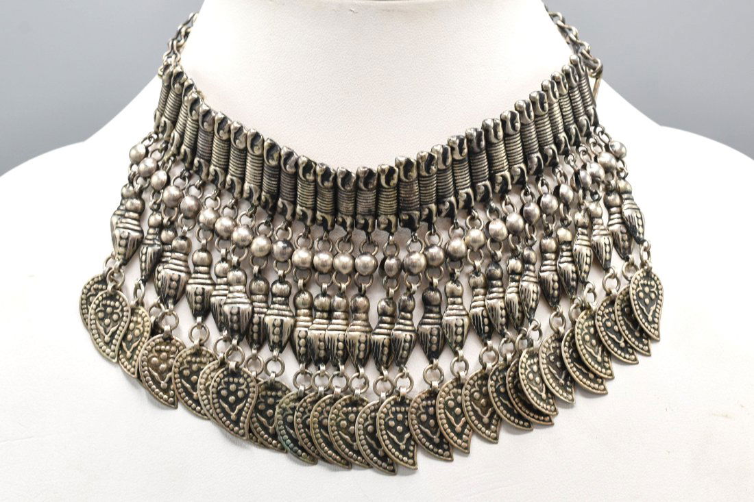 Tamil Nadu Silver Veil Head Ornament Necklace (1 of 5)