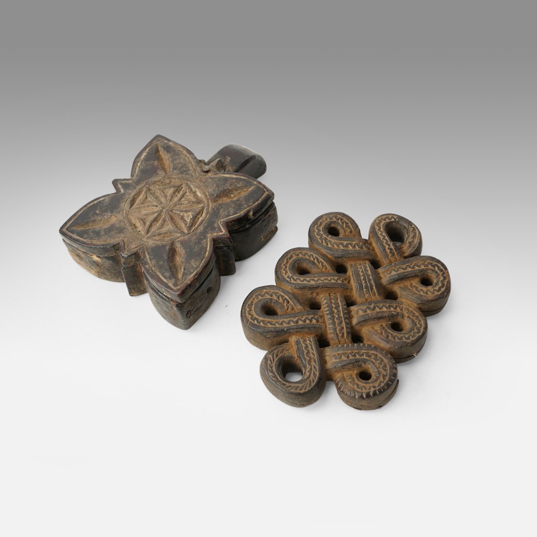 Antique 19thC Tibetan Carved Wood Paint Box and Carved Wood Knot (1 of 6)