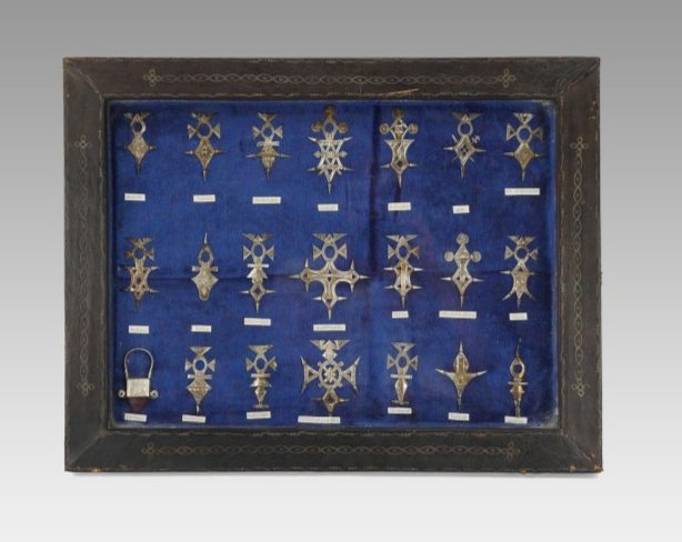 Framed Lot of Twenty-One (21) Different Agadez Cross of Niger Tuareg Silver Pendant (1 of 14)