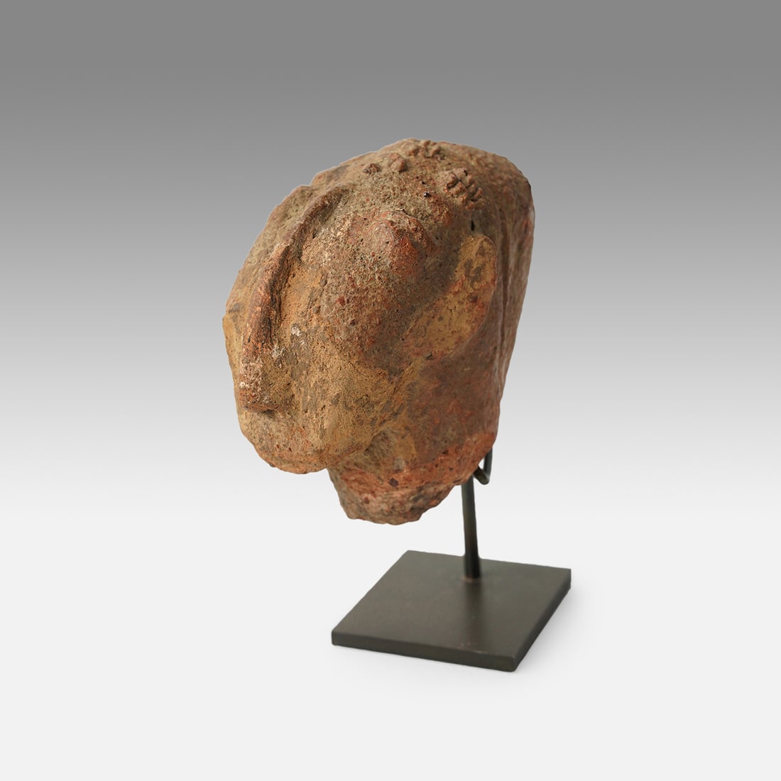 Antique African Bura Terracotta Pottery Head Fragment Nigeria Mali: Ca. 11th-15th. Age appropriate wear on what is a fragment of a larger figurine, see photos. Ex-Nooter