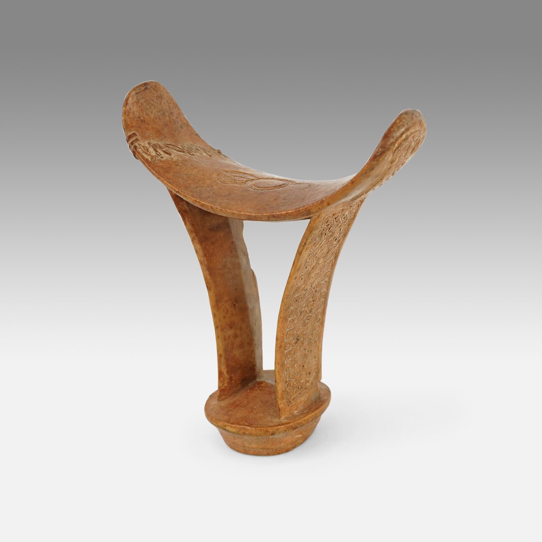 Antique Boni Peoples African Carved and Incised Wood Tribal Headrest Somalia 1 (1 of 11)