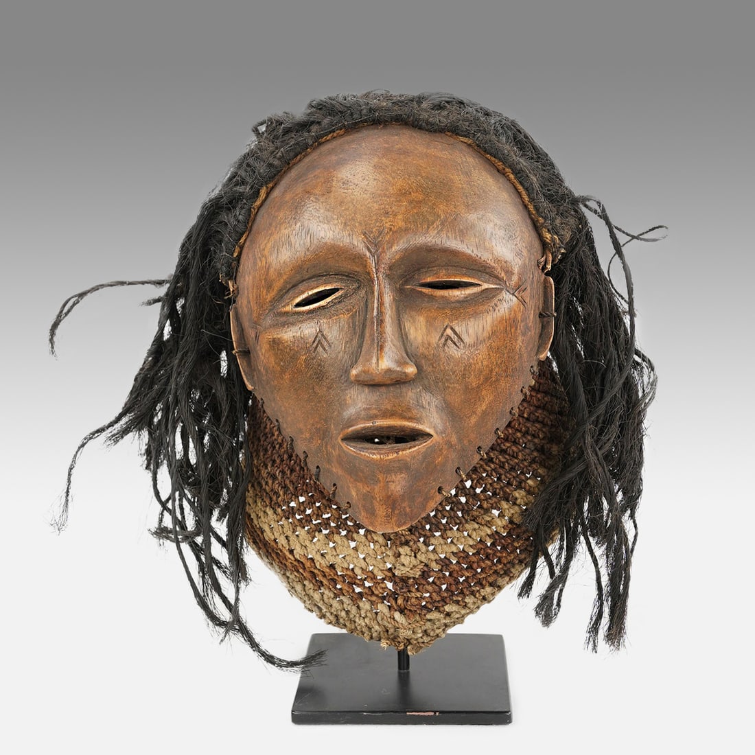 A Fine Chokwe Carved Wood Female Face Mask Lwena Mwana Pwo African Tribal Art (1 of 11)