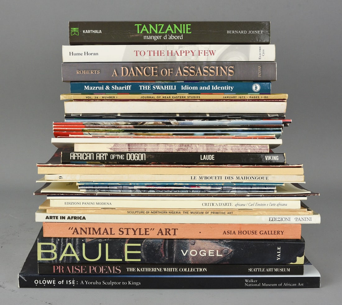 36 African Art & Culture Paperback Books & Guides (1 of 8)