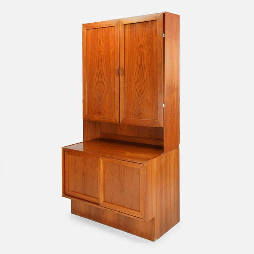 Danish Mid Century Modern Wall Cupboard Faarup Mobelfabrik