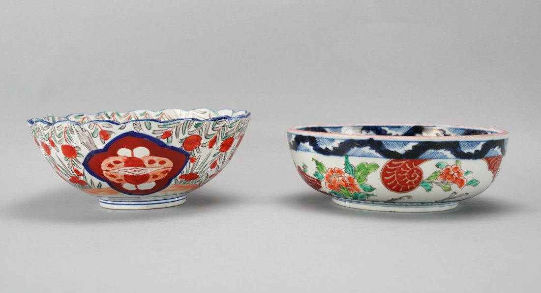Two Different Antique 19thC Japanese Imari Porcelain Bowls: Ca. mid 19th - early 20thC. The scalloped rim bowl has a hairline crack as shown. Otherwise fine with age appropriate gilt and enamel rubs. Approx. Taller bowls measurements included in listing. Small