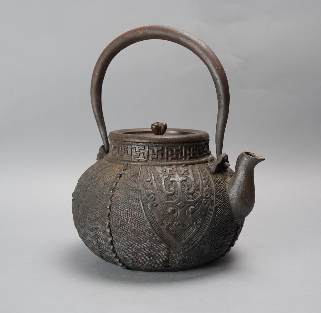 Antique Japanese Cast Iron Tekki Tetsubin Teapot w/Bronze Lid #2: Ca. 19thC. Very good with no breaks, cracks, chips or repairs. Measurements do not include handle.