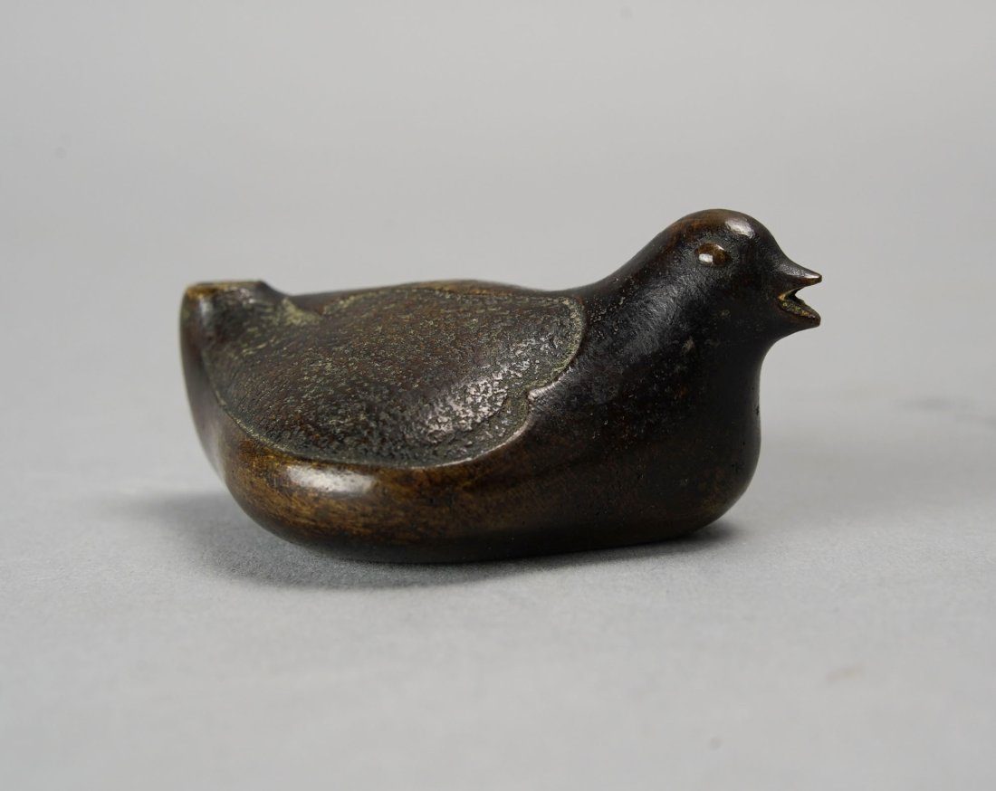 Antique 19thC Japanese Meiji Figural Bronze Bird Suiteki Water Dropper Calligraphy Tool: Ca. late 18th to early 19thC. Very good with no dents, breaks, splits or repairs. Vessels such as this were used to drip small amounts of water on ink stones for use in Japanese calligraphy.