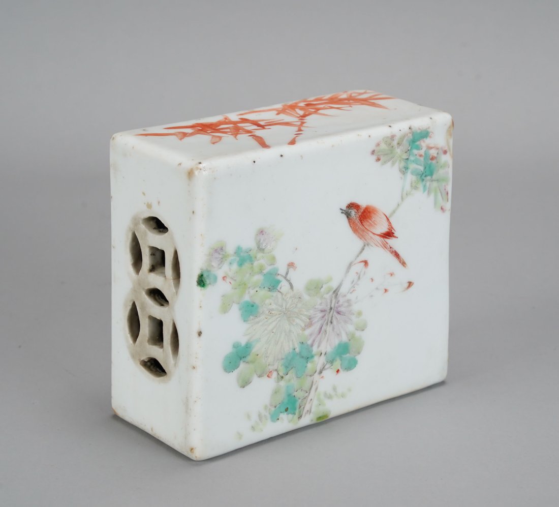 Antique Chinese Famille Rose Porcelain Headrest Pillow: Ca. late 19th to early 20thC. Chinese Famille Rose porcelain headrest/pillow. Popularly used during the Qing dynasty, porcelain headrests such as this example were used to protect high-status women's 