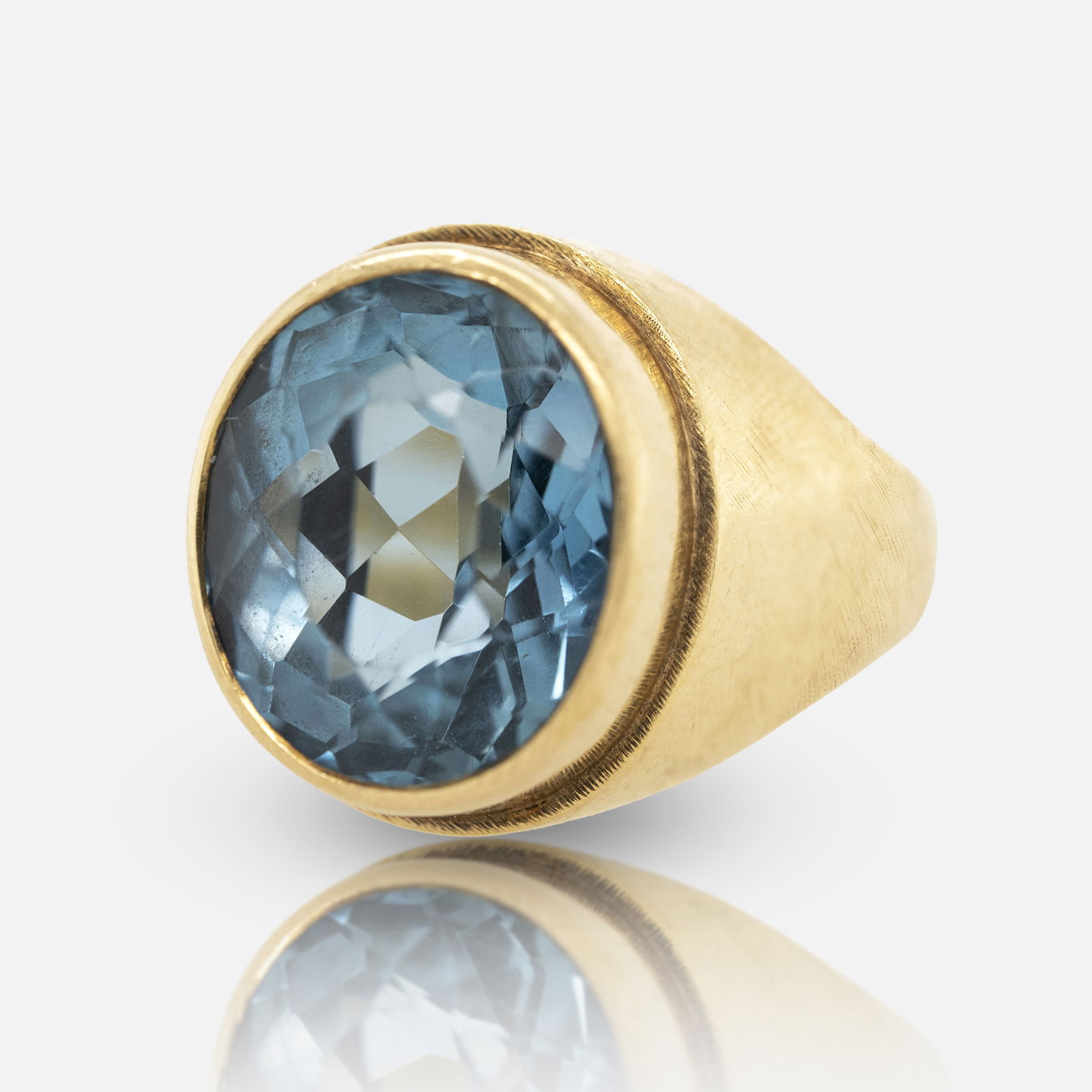 18K Yellow Gold  Bruno Guidi Blue Topaz Gemstone Cocktail Ring Sz 6.5 (1 of 4)