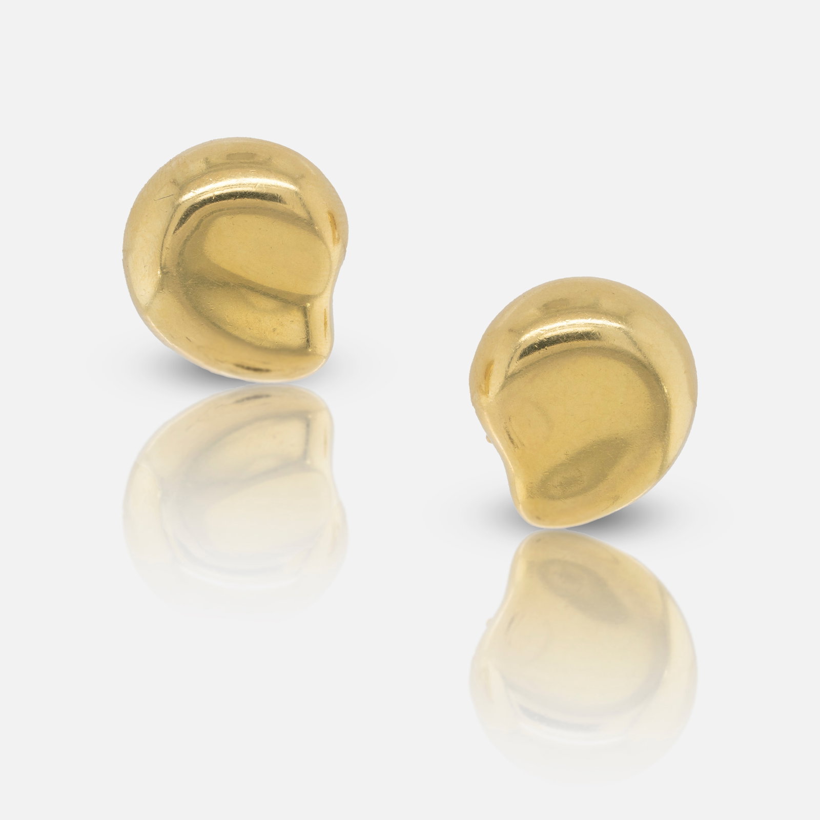 Elsa Peretti 18K Yellow Gold Bean Design Earrings for Tiffany & Co: In excellent condition. Measures approx. 5/8" by 1/2", with a combined weight of 9.7 grams. Click here for additional photos.