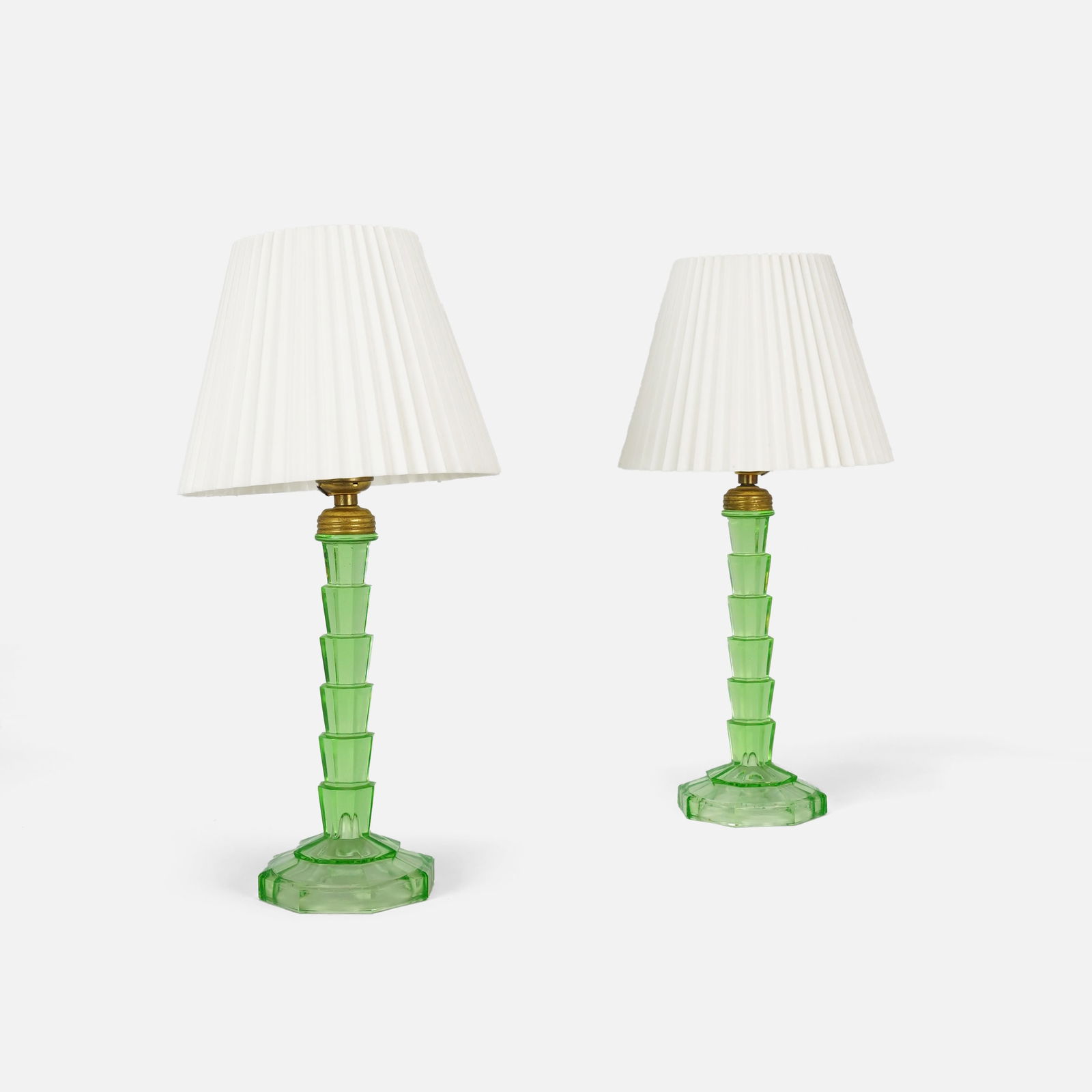 Pair Art Deco Tea Room Indiana Glass Co. "Uranium" Green Depression Glass Lamps (1 of 9)