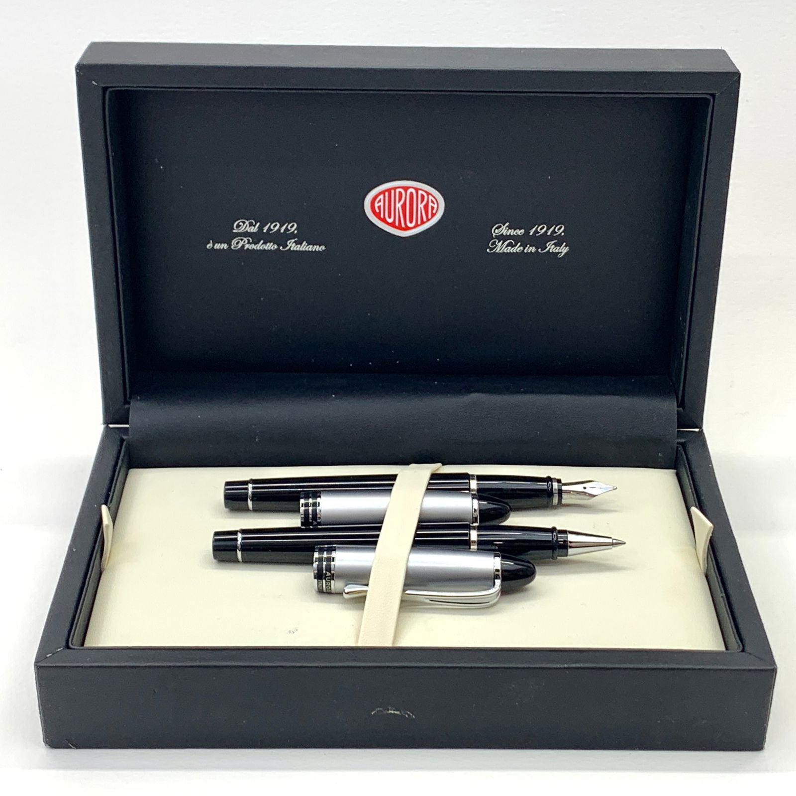 Aurora Italy Black and Silver Fountain and Ballpoint Pen Set Boxed (1 of 7)