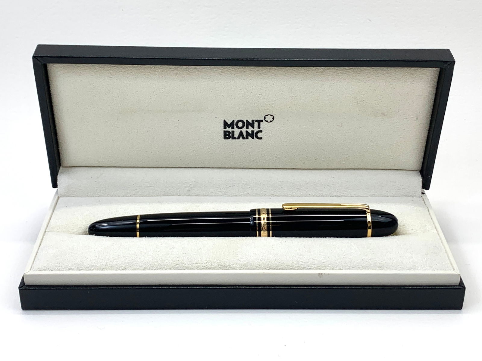 Montblanc Meisterstruck No 149 Oversized Fountain Pen 4810 w/Box (1 of 9)