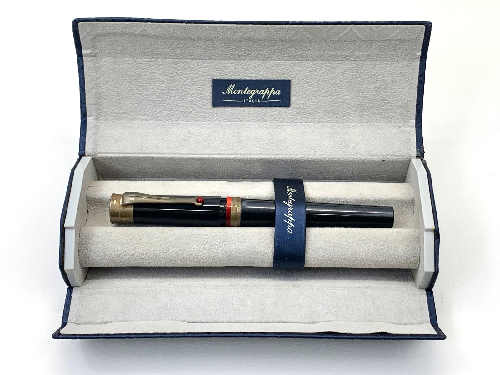 Montegrappa Italy Grey and Red Pearlized Plastic and Silver Ballpoint Pen w/Box (1 of 10)