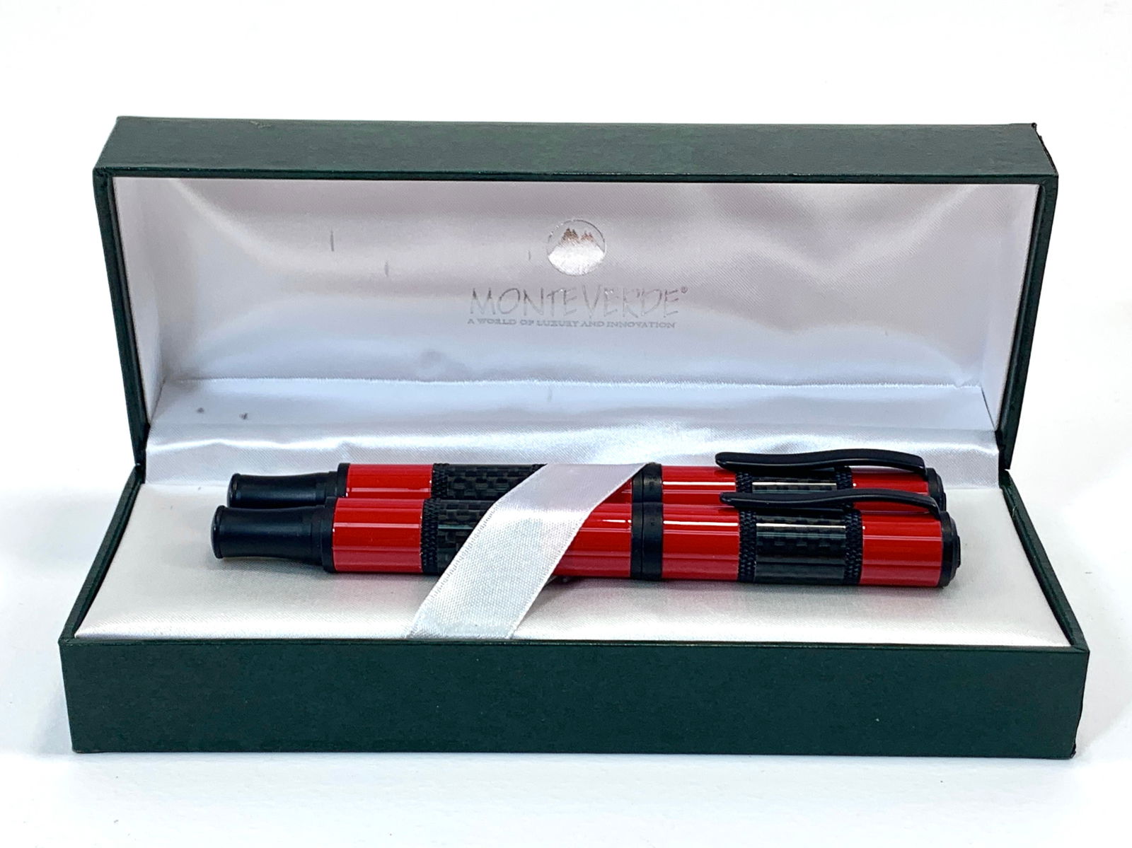 Monteverde USA Regatta Lattice Design Black and Red Lacquer Fountain and Ballpoint Pen Set w/Box (1 of 8)