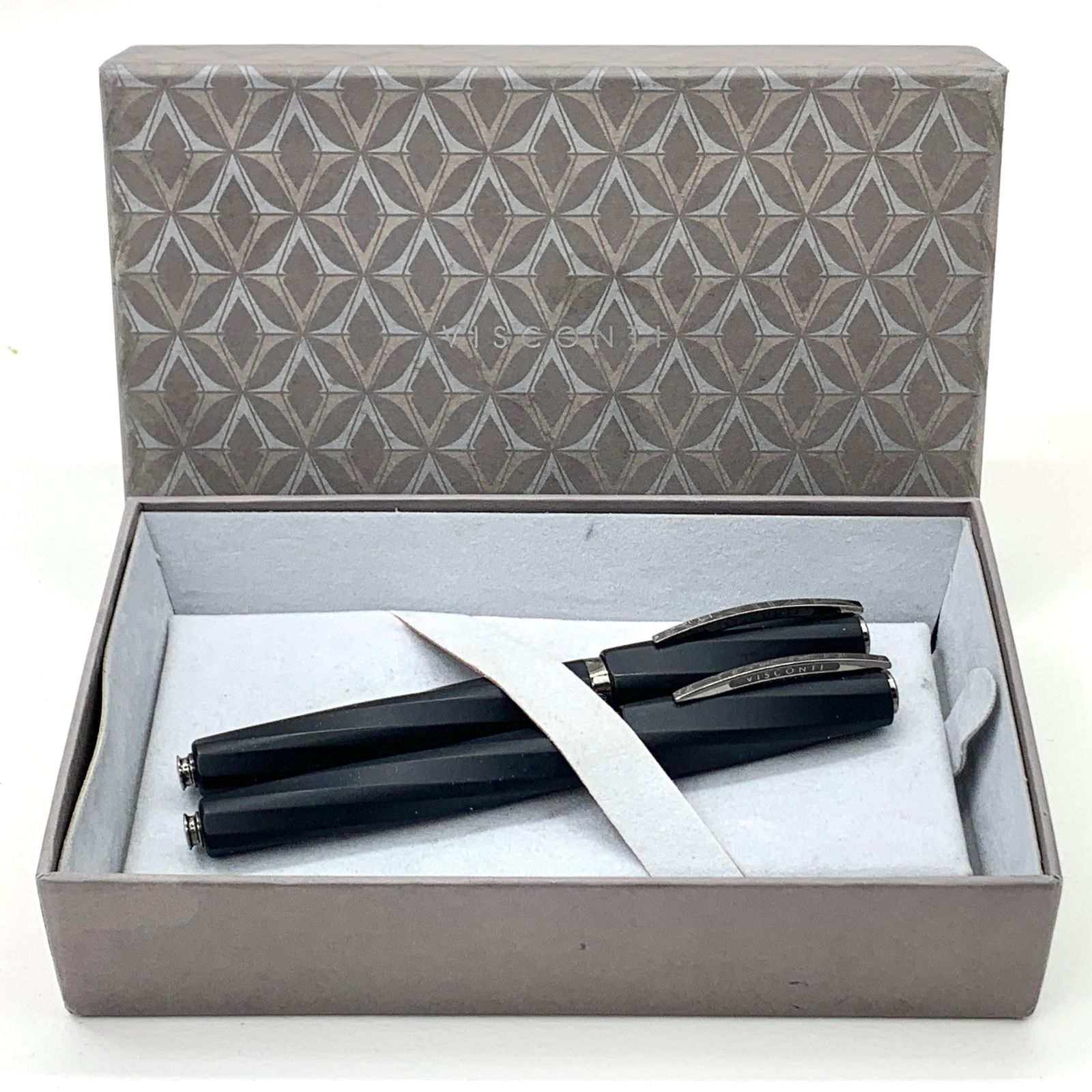Visconti Italy Divina Matte Black Fountain Pen PAIR w/Box (1 of 8)