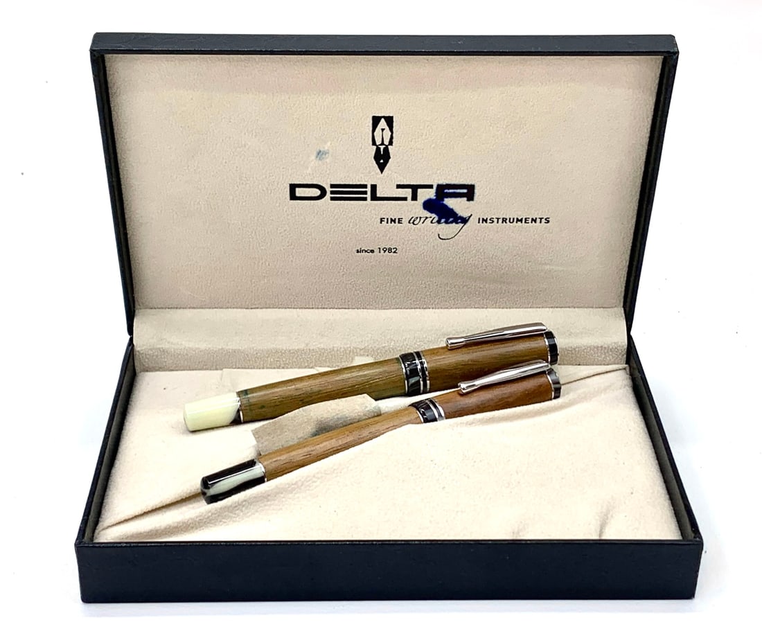 Delta Italy Sea Wood Ltd Ed Marbleized Black, White and Wood Fountain and Ballpoint Pen w/Box (1 of 9)