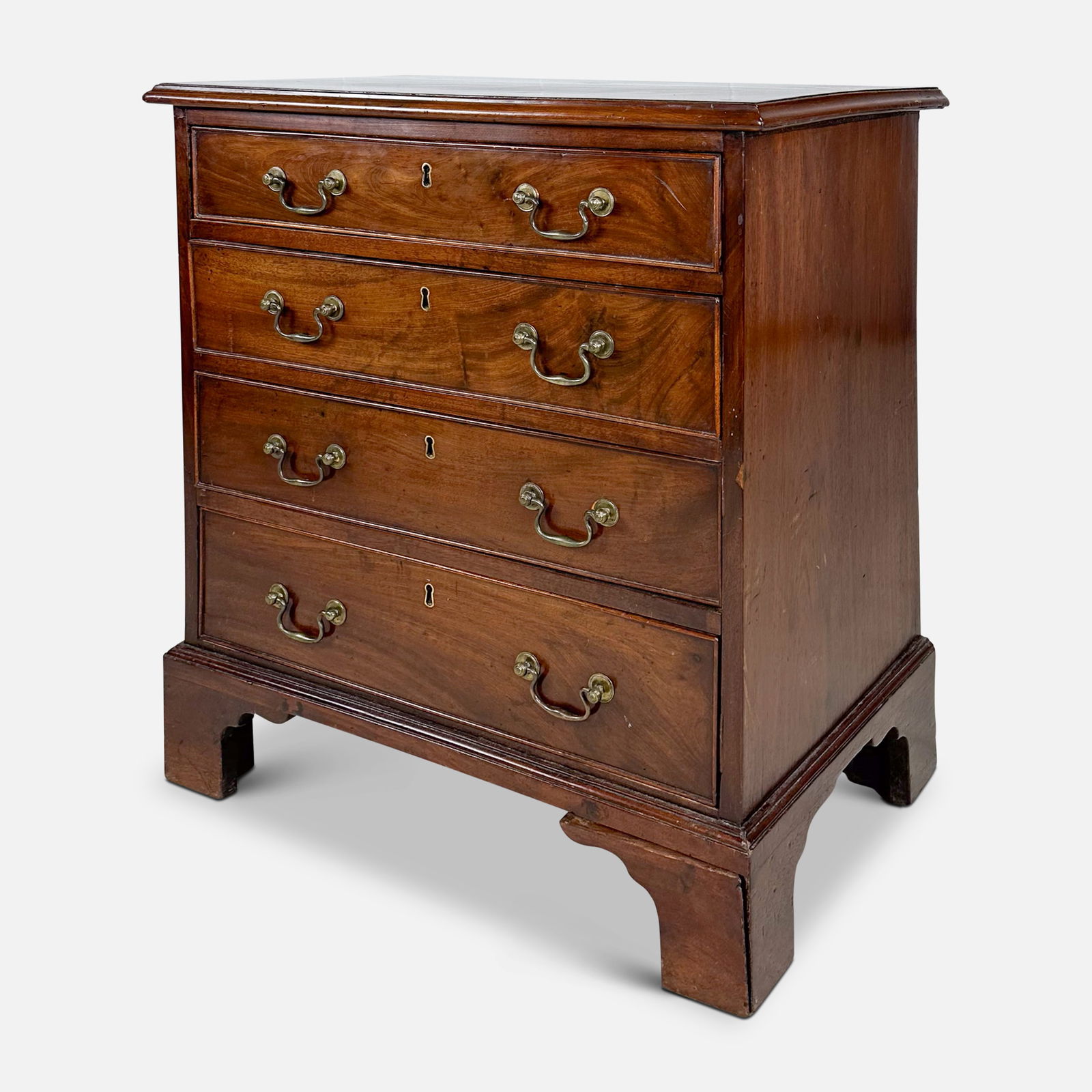 Antique English George III Mahogany Bachelors Chest of Drawers (1 of 8)