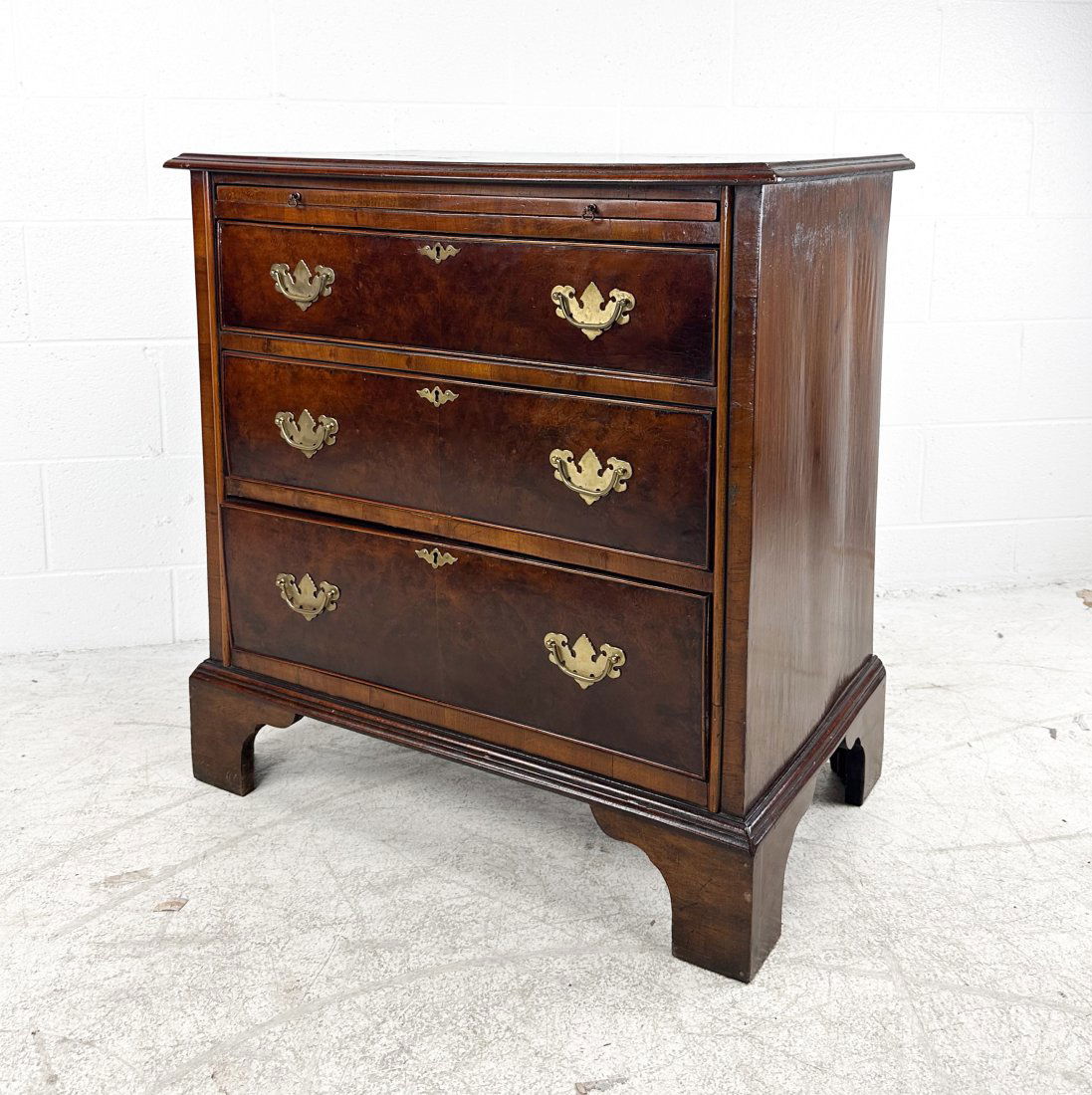 Antique 19thC Burl Wood Three-Drawer Bachelors Chest of Drawers w/Slide (1 of 8)