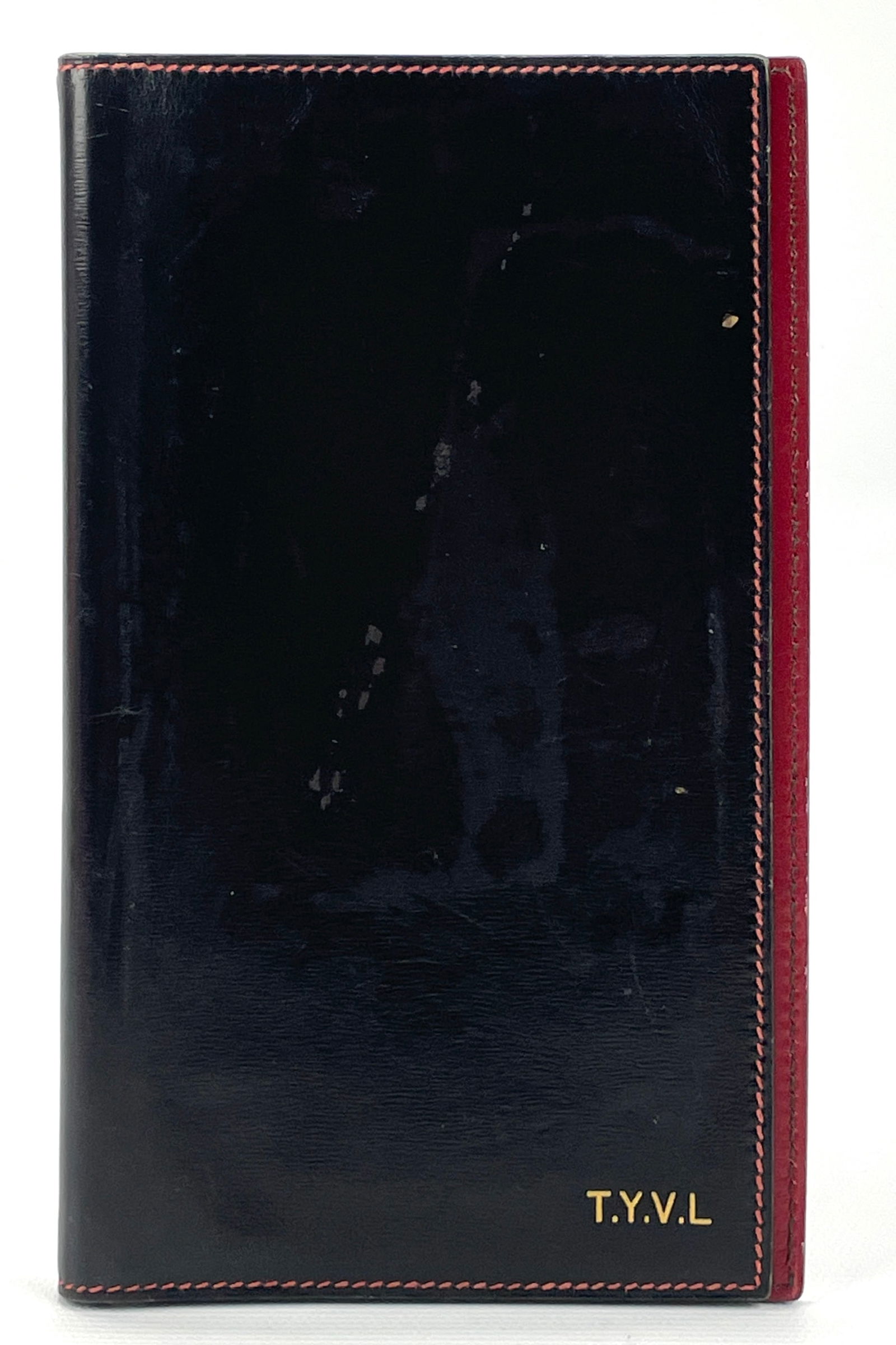 HERMES Black Leather Checkbook Cover with Red Interior. Made in France.: HERMES Black Leather Checkbook Cover with Red Interior. Made in France. Shipping: We do not provide in-house shipping or packing. Please reach out to one of our preferred shippers for a quote: Donald
