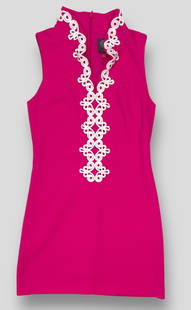 VINCE CAMUTO Preppy Pink Stretch Shift Dress with White Embellished Neckline. Size 6: Small snag. See pics Shipping: We do not provide in-house shipping or packing. Please reach out to one of our preferred shippers for a quote: Donald Camden UPS Store #4608 store4608@theupsstore.com -