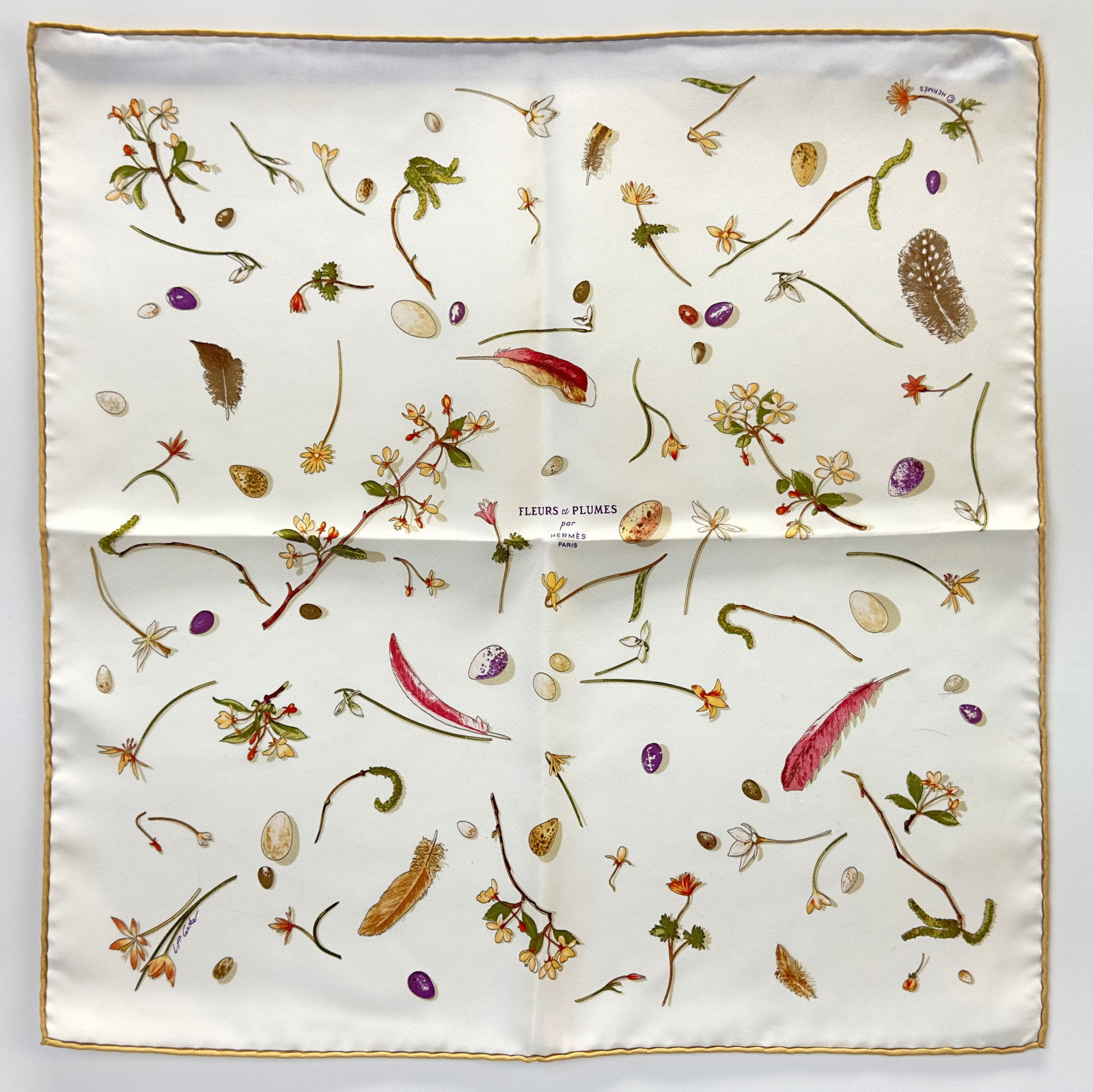 HERMES FLEUR ET PLUMES HERMES IVORY Silk Floral Scarf (1 of 5)