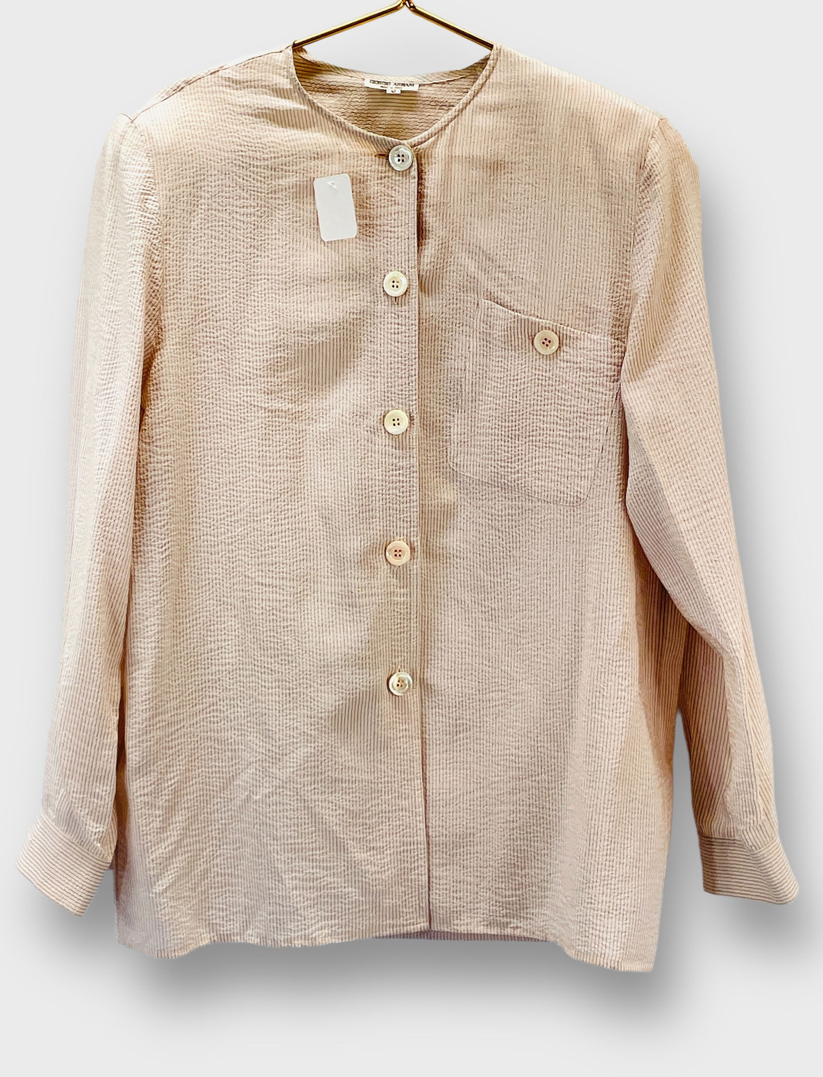 GIORGIO ARMANI Ivory Textured Silk Blouse with Light Shoulder Pads Size 42/8 (1 of 4)