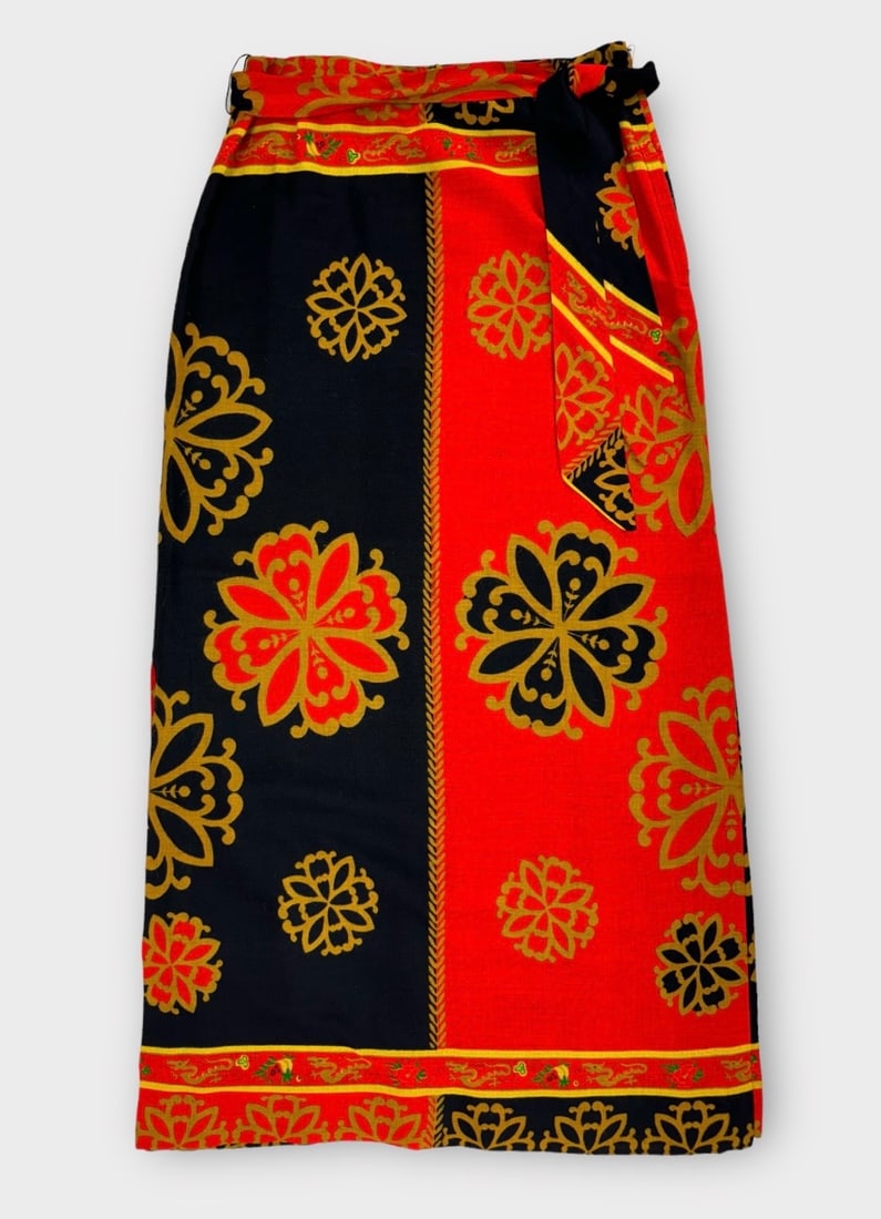 Vintage PERSONAL, DIVISION OF LESLIE FAY Bold Black, Red, Mustard Maxi Skirt.  Featuring Side Zip, (1 of 3)