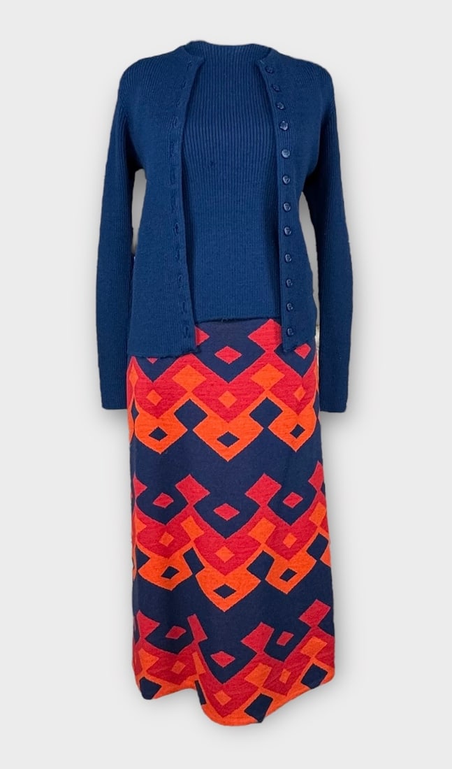 Vintage MOD KIMBERLY Navy Blue Virgin Wool Sleeveless Top and Cardigan with Vintage Geometric Print (1 of 5)