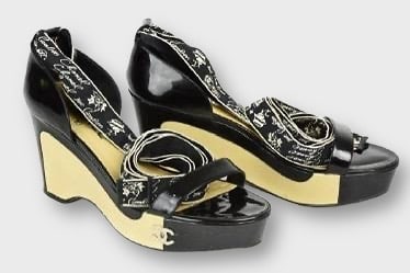 CHANEL Black & Beige Patent Leather Wedge Sandals Size 39.5 (1 of 5)