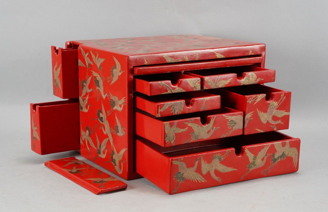 Vintage Japanese Red Lacquer Artist Tools or Jewelry Box w/Flying Cranes (1 of 11)