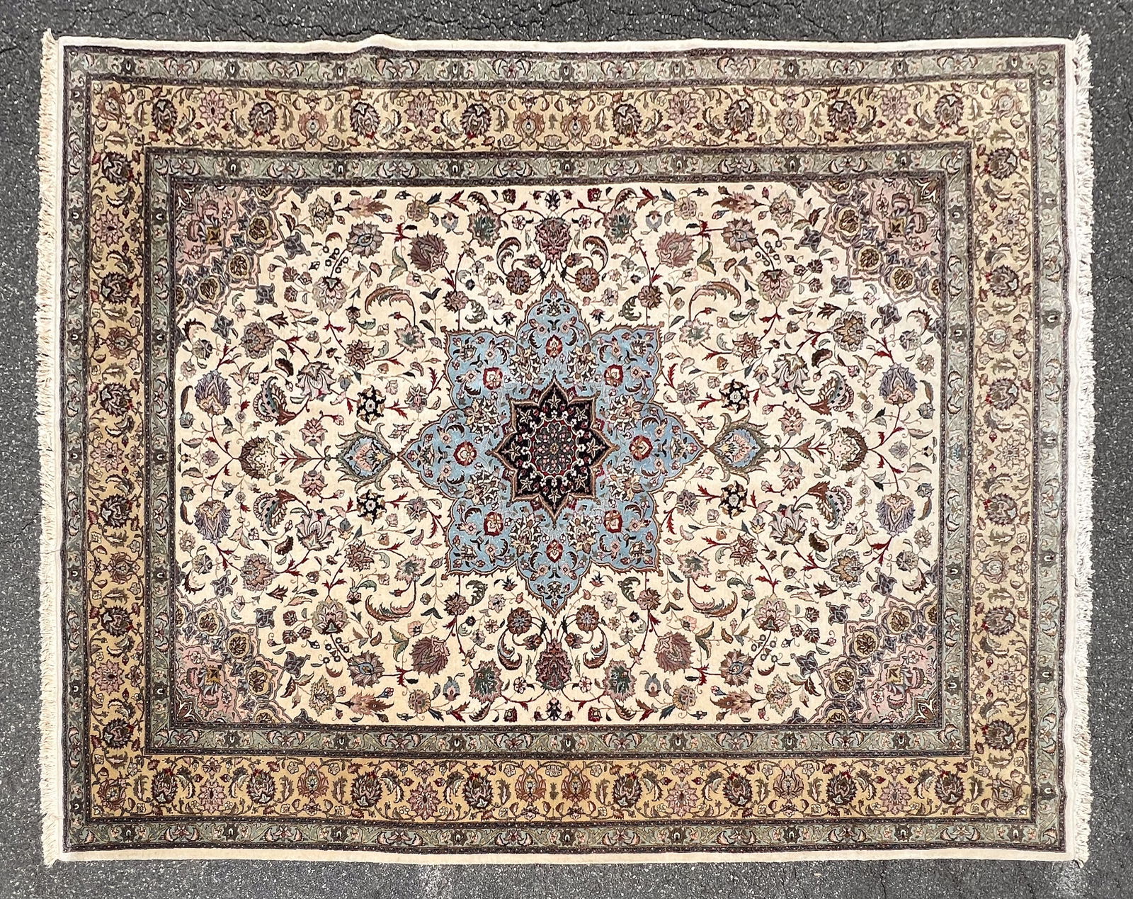 14' Persian Hand Knotted Area Rug (1 of 8)