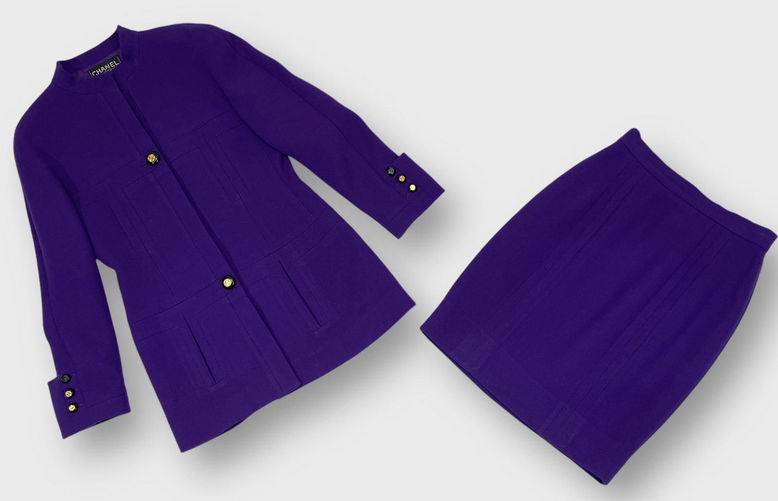 CHANEL Boutique Vintage Purple 2 Piece Blazer And Skirt Suit, Size 38 Wool Crepe with Silk Lining (1 of 8)